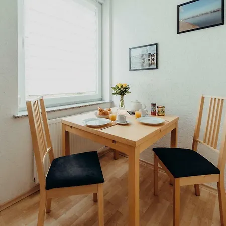 Ferienwohnung Muhlberg شقة *